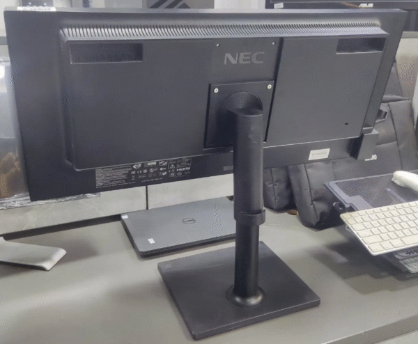 مانیتور استوک29 اینچ برند Nec - تصویر 2